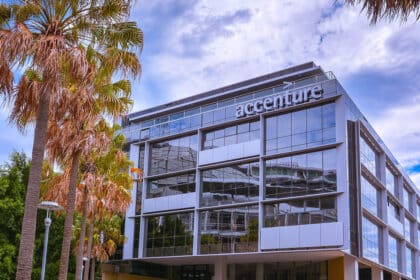 Accenture to Cut 2.5% Workforce with 19,000 Layoffs, Lowers Annual Growth Forecast