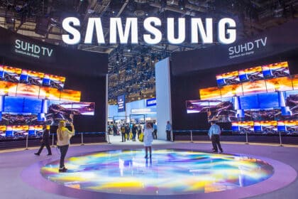 Samsung Quarterly Profit Set for 92% Crash Not Seen in 14 Years as Memory Chip Surplus Continues