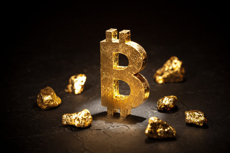 Peter Schiff Advises Bitcoin Holders To Swap For Rare Ordinals Collection