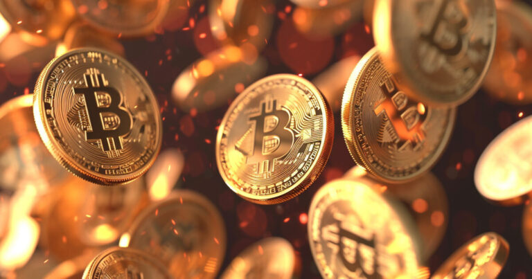 Bitcoin’s MVRV ratio shows LTHs move the market while STHs react
