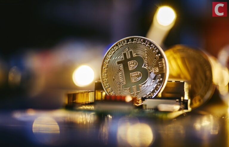 Trump Backs Bitcoin at Digital Asset Summit