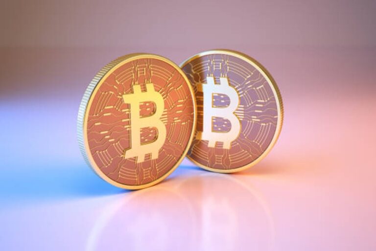 Bitcoin STH MVRV Climbs To 0.90, Is A Price Rebound On?