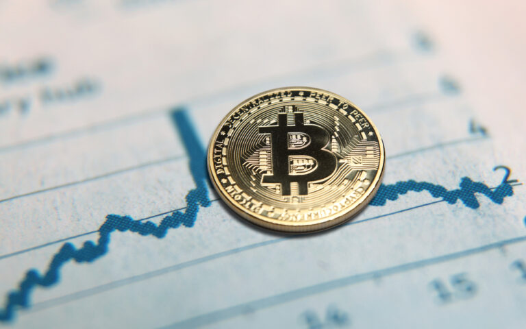 Bitcoin Funding Rates Continue To Decline — Short Squeeze Incoming?